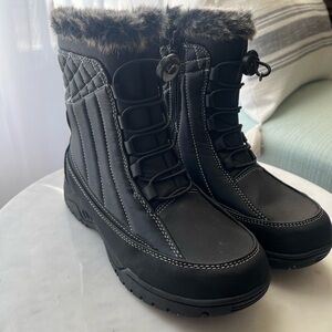 Women snow boots
